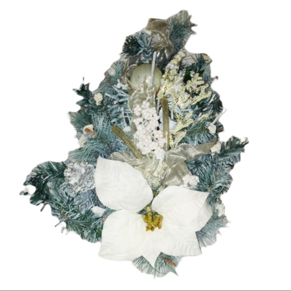 NEW Blue/White Winter Christmas Holiday Floral Spray Hangable Centerpiece 🎉HP🎉 - Picture 10 of 16